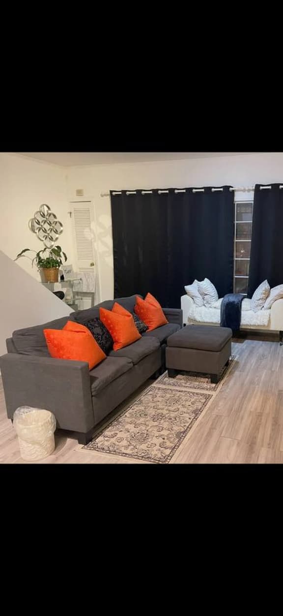 Luxury Midtown Condo | Walk to Shops & Restaurants